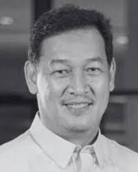 Greg Pacifico's Instagram, Twitter & Facebook