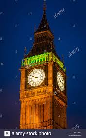Saison von august bis oktober 9:15 uhr bis 16:30 uhr. Big Ben Ist Der Spitzname Fur Die Grosse Glocke Der Uhr Am Nordlichen Ende Des Palace Of Westminster In London Stockfotografie Alamy
