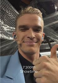 A day in the life as a musical theatre performer in “Guys & Dolls”. Swipe  to read: This is an average day during our run of shows