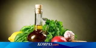 Makanan yang berpengaruh baik dalam terjadinya kehamilan harus mengandung makronutrien dan mikronutrien yang seimbang, ucap dokter thomas dalam keterangan resmi yang diterima genpi.co. 8 Makanan Peningkat Kesuburan Wanita Halaman All Kompas Com