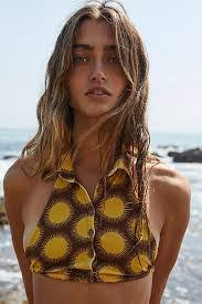 Eleanor Terry's Instagram, Twitter & Facebook