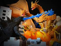 Kong 2021 filmi izle dünyada sinemaseverlerle 2021 yılının mart ayında buluşacak olan film sinemalarda ve hbo max'ta eşzamanlı olarak gösterime girecektir. Sh Monsterarts King Ghidorah Cheap Online