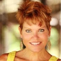 Lynn Worrell's Instagram, Twitter & Facebook