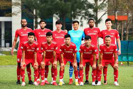Clb viettel takımının kadrosu, teknik direktörü, sakat ve cezalı futbolcuları, fikstür ve sonuçları sabah.com.tr canlı skor sayfasında bulabilirsiniz. Bui Tiáº¿n DÅ©ng Clb Viettel Quyáº¿t Lam Ä'Æ°á»£c Ká»³ Tich NhÆ° Tuyá»ƒn Viá»‡t Nam Bao Dan Tri