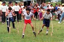 Juego tradicional arriba de costa rica. A Jugar Bolinchas Y Cromos La Nacion
