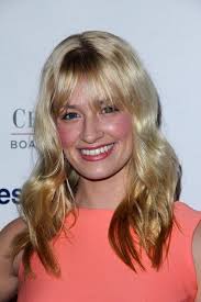 Beth Behrs foto editorial. Imagem de montes, beth, monte