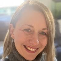 1300+ perfiles de «'tanja»