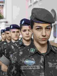 Militares de prontidão