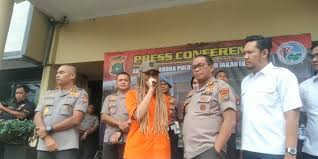 We would like to show you a description here but the site won't allow us. Beredar Foto Lucinta Luna Di Penjara Berpose Bareng Tahanan Wanita Lain Merdeka Com