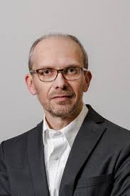 Variationen in Form, Farbe und Fassade