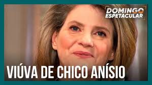 Alexandra Marzo detona a mãe, Betty Faria: "tóxica e sociopata"