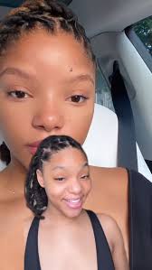 Halle Bailey impersonator😂😂😂, ., ., #explore #fyp #celebritylookalike  #hallebailey