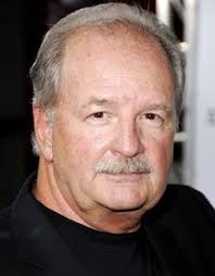 Lee Stanley's Instagram, Twitter & Facebook