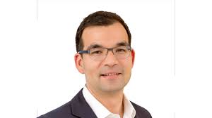 Fintech executive sworn in as California's top financial regulator