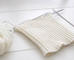 This is how we sew together two pieces to make an invisible seam. How To Knit Two Knitted Pieces Together Knitting Blog Pattern Duchess