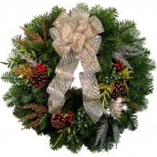 Shop with afterpay on eligible items. Christmas Wreath For Decoration Buy Online At Best Price In India Christmastreeshops In