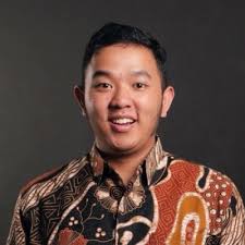 Due to COVID-19, my team and I at StudentsxCEOs East Java change our work  arrangements from offline to online.