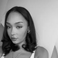 40+ perfiles de «Beese»