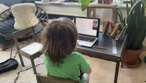 Reconsidering Screen Time: Research, Reason, & Real Life | Lucie's List