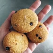 Lunghi 210 gr di pasta madre non rinfrescata 105 gr di farina 0 40 gr di acqua del rubinetto 20 gr di olio extra vergine di oliva 7 gr di sale fino per la superficie: Biscotti Di Riso Con Esubero Di Lievito Madre Pan Brioche