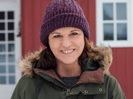 Lacy Burton's Instagram, Twitter & Facebook