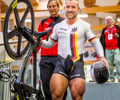 The base of a strong track cycling training program undoubtedly revolves around strength training. Track Cyclist Leg Workout Off 66