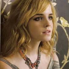 We are back with another introduction for Meet Your Admins Month! ********  Meet Your Admin: @crystaljeanred House: Ravenclaw 💙...