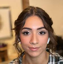 Elisa Alvarez (@makeupby_elisa) • Instagram photos and videos