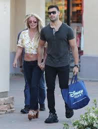 23) to share that he recently came down with, and recovered from. Britney Spears And Boyfriend Sam Asghari Enjoy Shopping Trip As She Focuses On Her Wellbeing Entertainment Tonight
