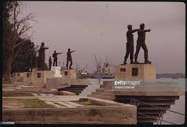 نصب القادة الشهداء بالبصرة baghdad iraq iraq baghdad