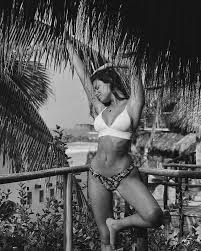 Carolina loureiro para a men's health. Carolina Loureiro Image