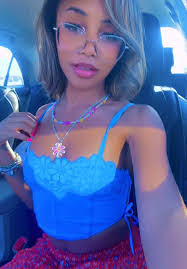 Nicole Sather's Instagram, Twitter & Facebook