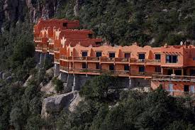 Galeria Del Hotel Hotel Mirador Barranca Del Cobre Mexico Hotel House Styles Mansions