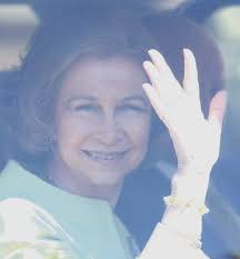 GULF BREEZE encounters royalty