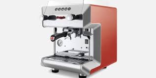 Dengan mesin kopi espresso, akan tercipta secangkir kopi yang nikmat dengan rasa yang pas di lidah. Rekomendasi Mesin Kopi Terbaik 2021 Multi Flashindo Karisma