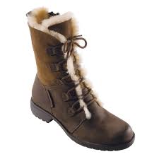 .vinterstøvler dame, ecco vinterstøvler herre men selvfølgelig også ecco vinterstøvler dreng og sådan får du dine støvler tørre. Klara Varme Vinterstovler I Lammeskind Fra Shepherd