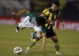 Carmelo valencia (junior) right footed shot from the right side of the box to the centre of the goal. Atletico Nacional Ya Se Enfrento A Guarani Como Le Fue