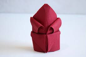 Servietten falten und eine kreative tischdeko zu ostern kreieren. Tulpe Servietten Falten Kochrezepte At