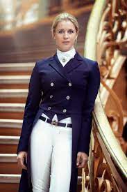 Animal lover, dressagerider, mother, author, businesswoman & enjoying a🌱plant based diet. Jessica Von Bredow Werndl To Ride For Hermes Equestrian Worldwide Pferdesport Weltweit Eqwo Net