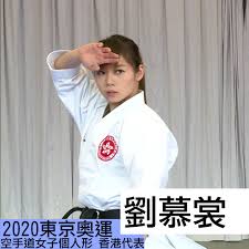 Jun 29, 2021 · 吳業坤學玩潛水。 香港文匯報訊（記者 梁靜儀）吳業坤（坤哥）近年積極增值自己，繼空手道之外，近日又去學潛水，並在社交網站上載潛水片段，他寫道：「原來3米水深都唔容易。」片段中赤裸上身的坤哥徒手潛到池底，之後另一段片中，見他全幅裝備，並停留在池底 Gpyv1z0 Ioix9m