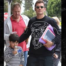 He made his breakthrough as the character legolas in the lord of the rings film series. Orlando Bloom Son And Miranda Kerr S Dad Hang Out But Is He Invited To Her Wedding Photos