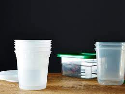 The plastic will want to stick to the soldering tip as you cut. The Best Way To Clean Tupperware Kitchen Confidence