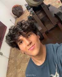 Hey fellas, my name is Marcelo Cardenas and I'm from Timonium Maryland just  north of Baltimore and I'm 100% committed to Virginia Tech. I'll be  majoring in Electrical Engineering with a minor