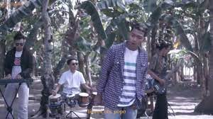 Chord Kunci Gitar Dan Lirik Lagu Yowes Modaro Aftershine Feat Damara De Mbok Yo Tulung Sadaro Tribunsolo Com