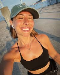 Jack Lyn (@awkkward_jackie) • Instagram photos and videos