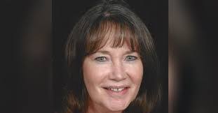 Judy Roos's Instagram, Twitter & Facebook