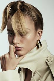 Cheveux mi courts cheveux rose couleur cheveux court coupe de cheveux cheveux mi long teinture cheveux cheveux idées coupes courtes couleur. Coupes Tendances Coiffures A Adopter Routine De Soins Tout Pour Des Cheveux De Reve Vogue Paris