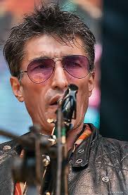 Rock BA: Gillespi y Willy Crook en Parque Roca