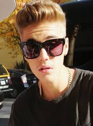 Snappin ics of my best boiii justin he is such a good friend  #chillinwitthevillan