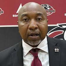New VUU women's coach, Alico Dunk, already won name game